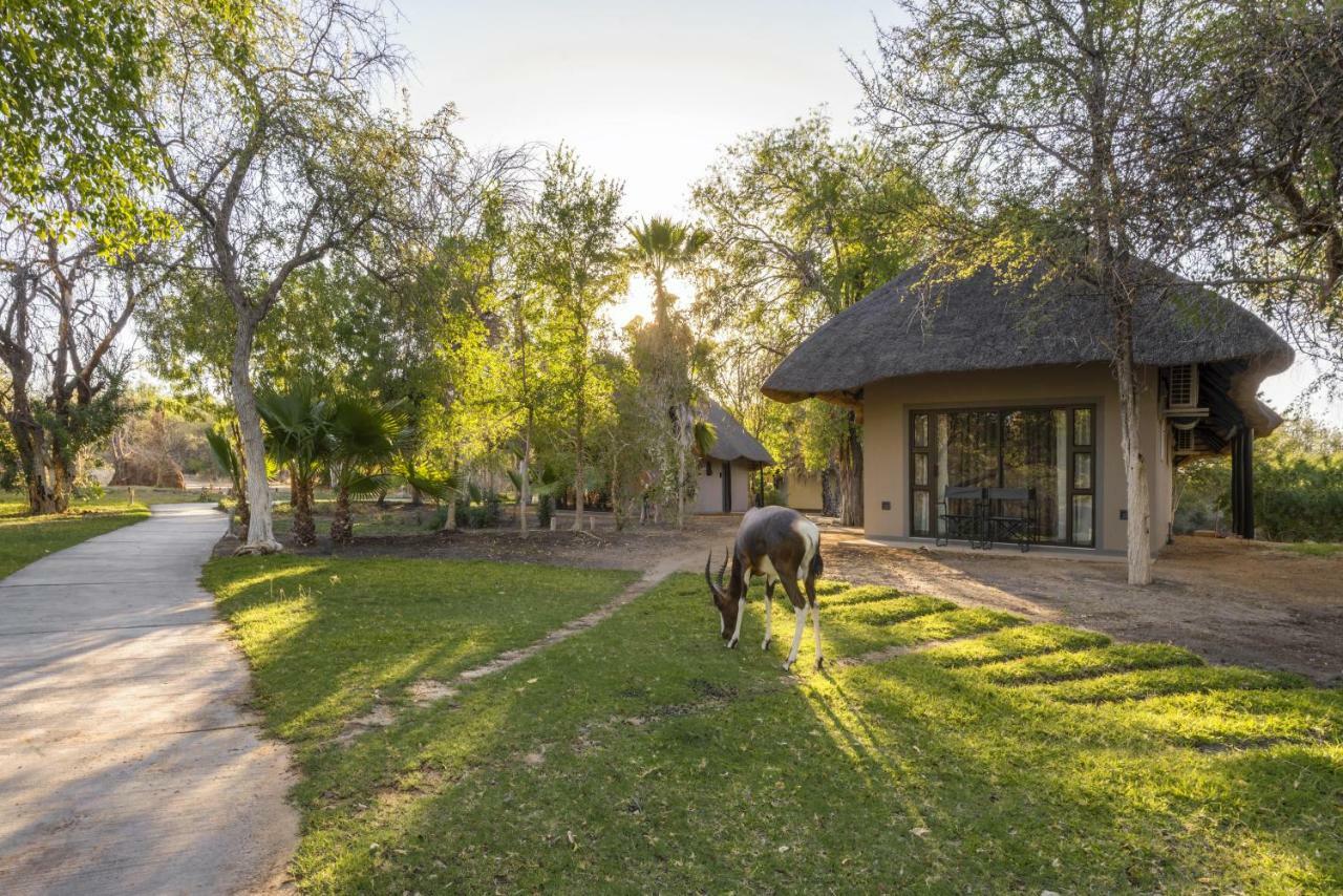 Mokuti Etosha Villa Namutoni Kültér fotó